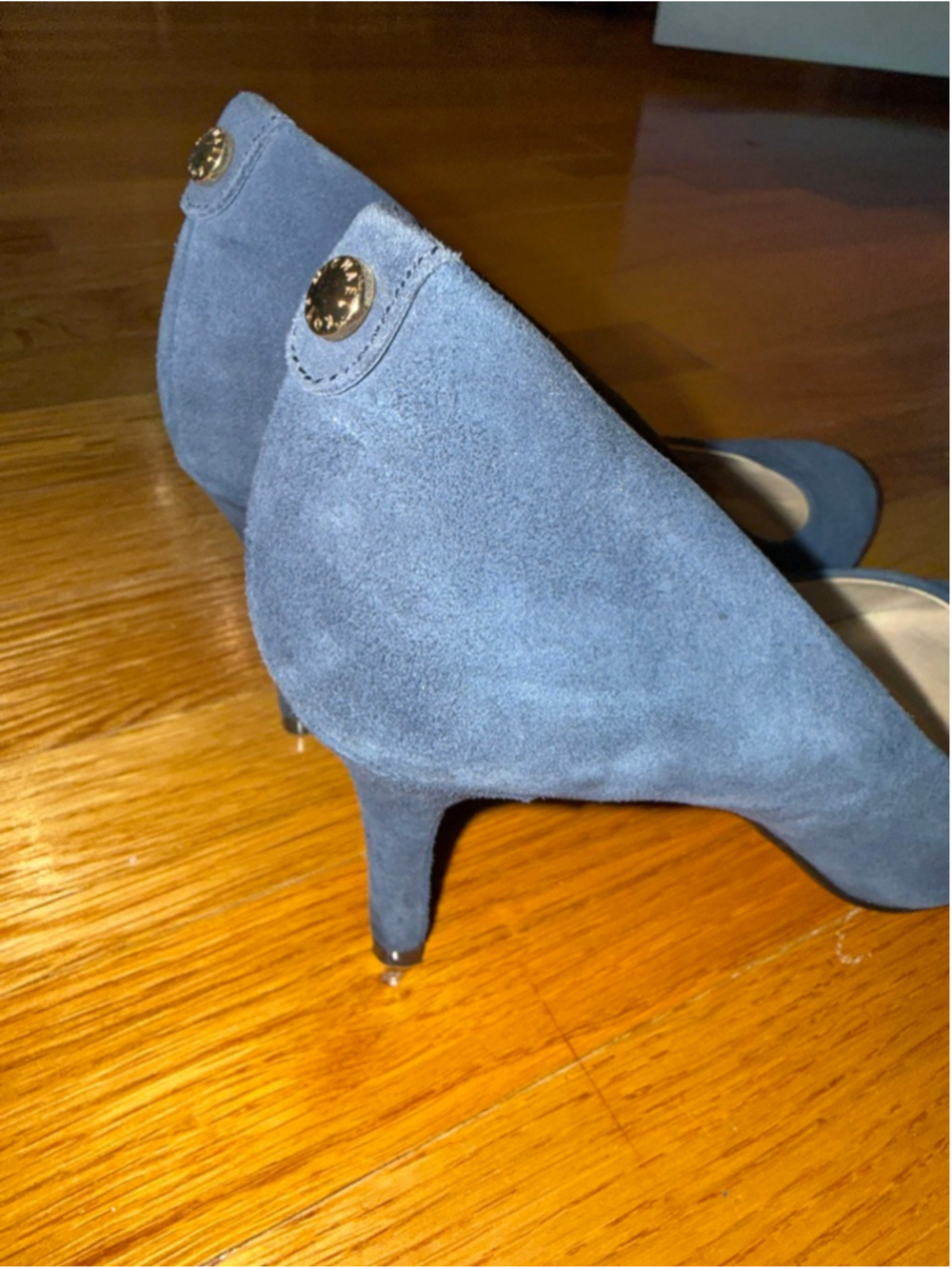 Women's Michael Kors Navy Suede Heels with Gold Detail - Picture 6 of 8